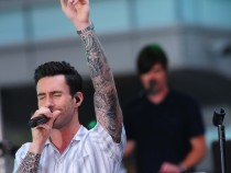 Maroon 5, Adam Levine, Sugar, ESL, English as a second language